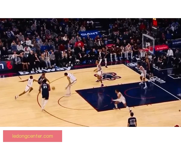 29日NBA前瞻：文班亚马挑战雄鹿 76人黄蜂争夺东部第七名